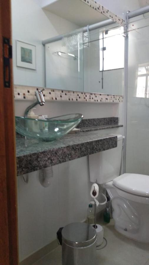 Flat Em Local Tranquilo, Com Garagem Dois Quarteiroes Do Centro Historico, 15 Min De Tiradentes Apartment Sao Joao del Rei Luaran gambar